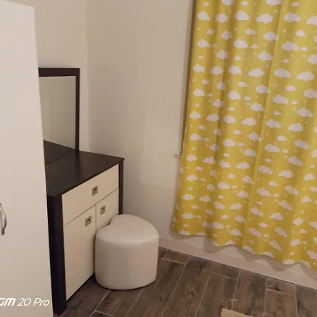 Ev *